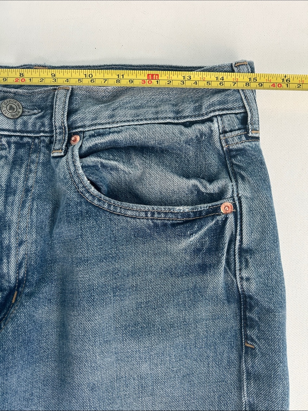GAP Jeans Cropped Distressed High Rise Barrel Jeans Women’s Size 8 Blue Denim - Picture 8 of 12